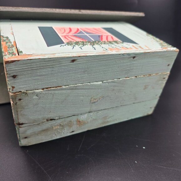 Vintage Birdhouse Green Hand-Painted Wooden Cottage Chimney Windows CM2034 - Picture 11 of 13